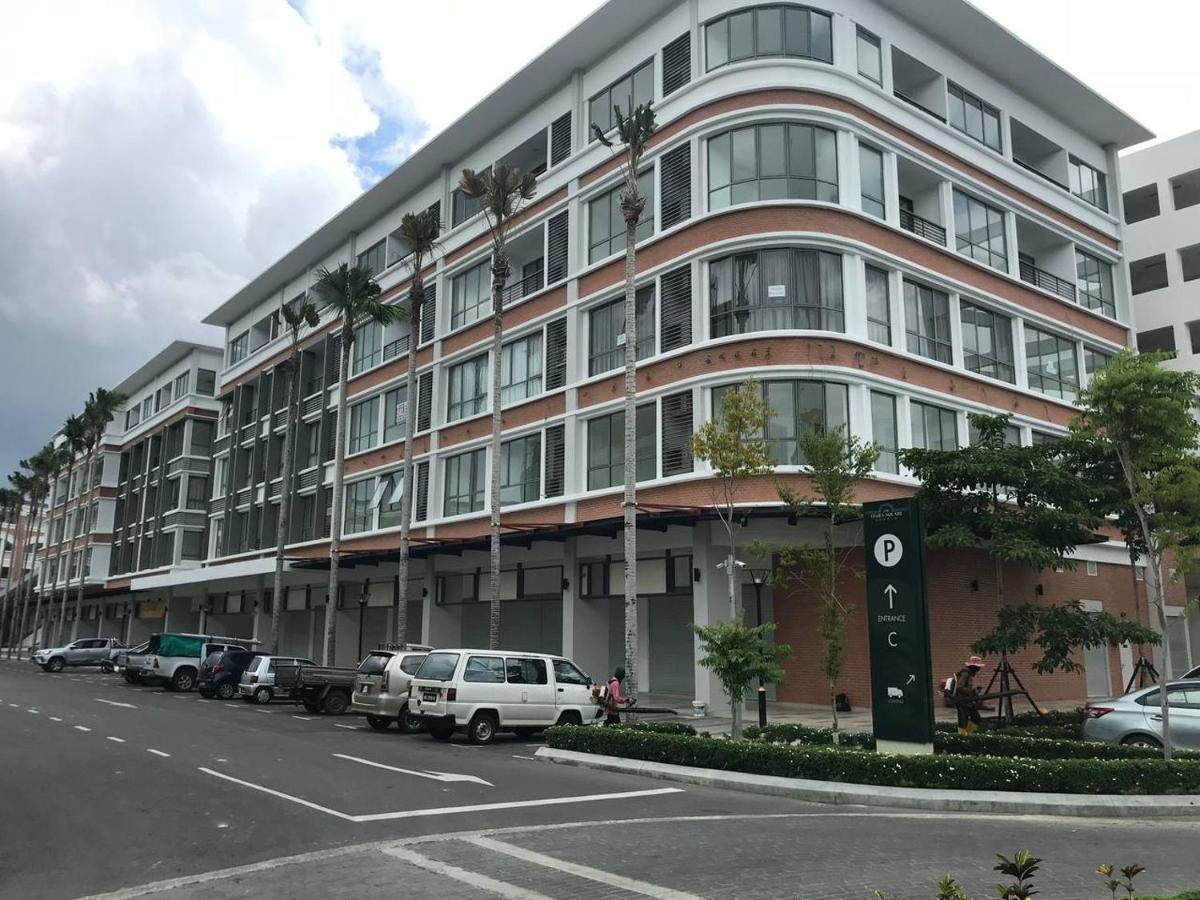 Marina Times Square Homestay By Evernent Miri Ngoại thất bức ảnh