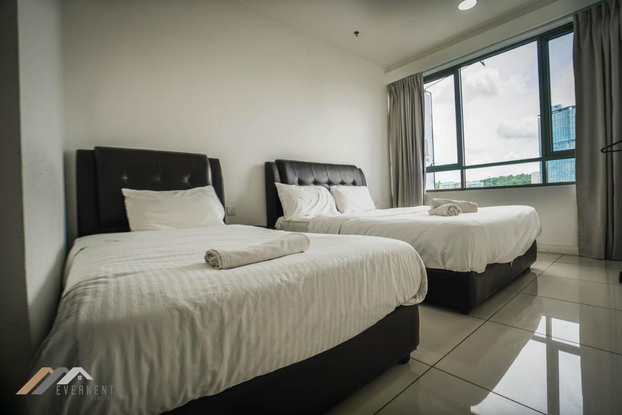 Marina Times Square Homestay By Evernent Miri Ngoại thất bức ảnh
