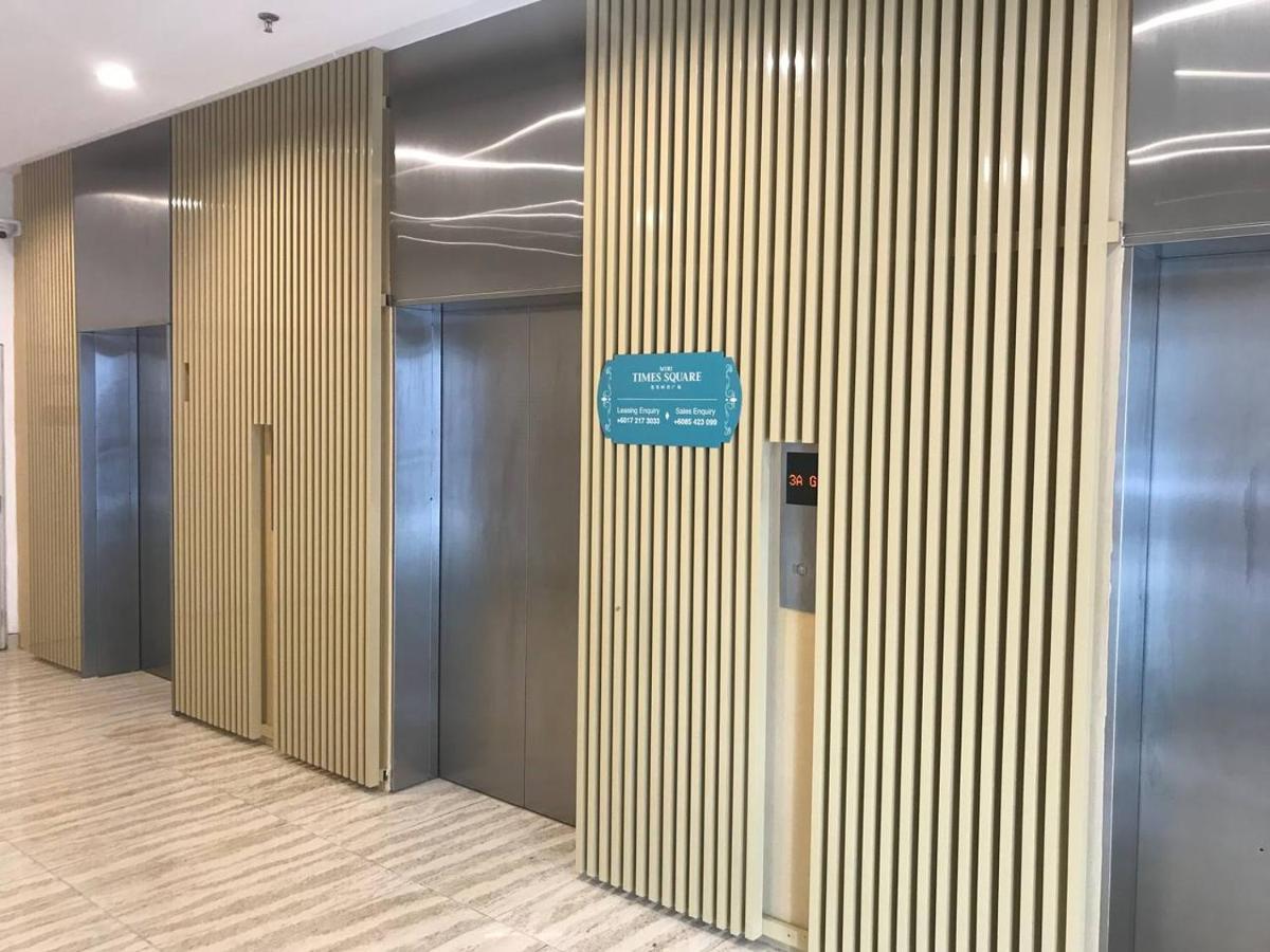 Marina Times Square Homestay By Evernent Miri Ngoại thất bức ảnh