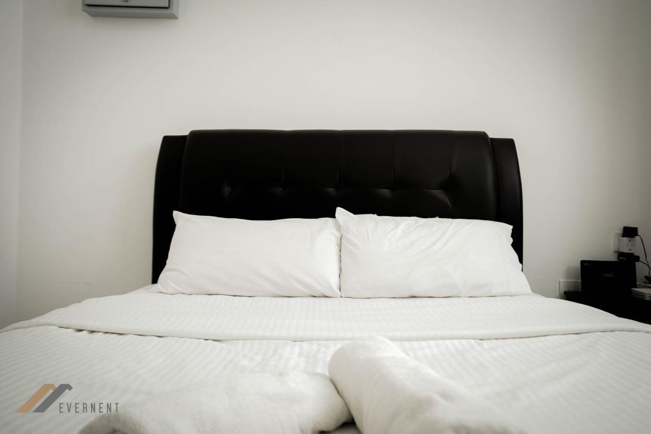 Marina Times Square Homestay By Evernent Miri Ngoại thất bức ảnh