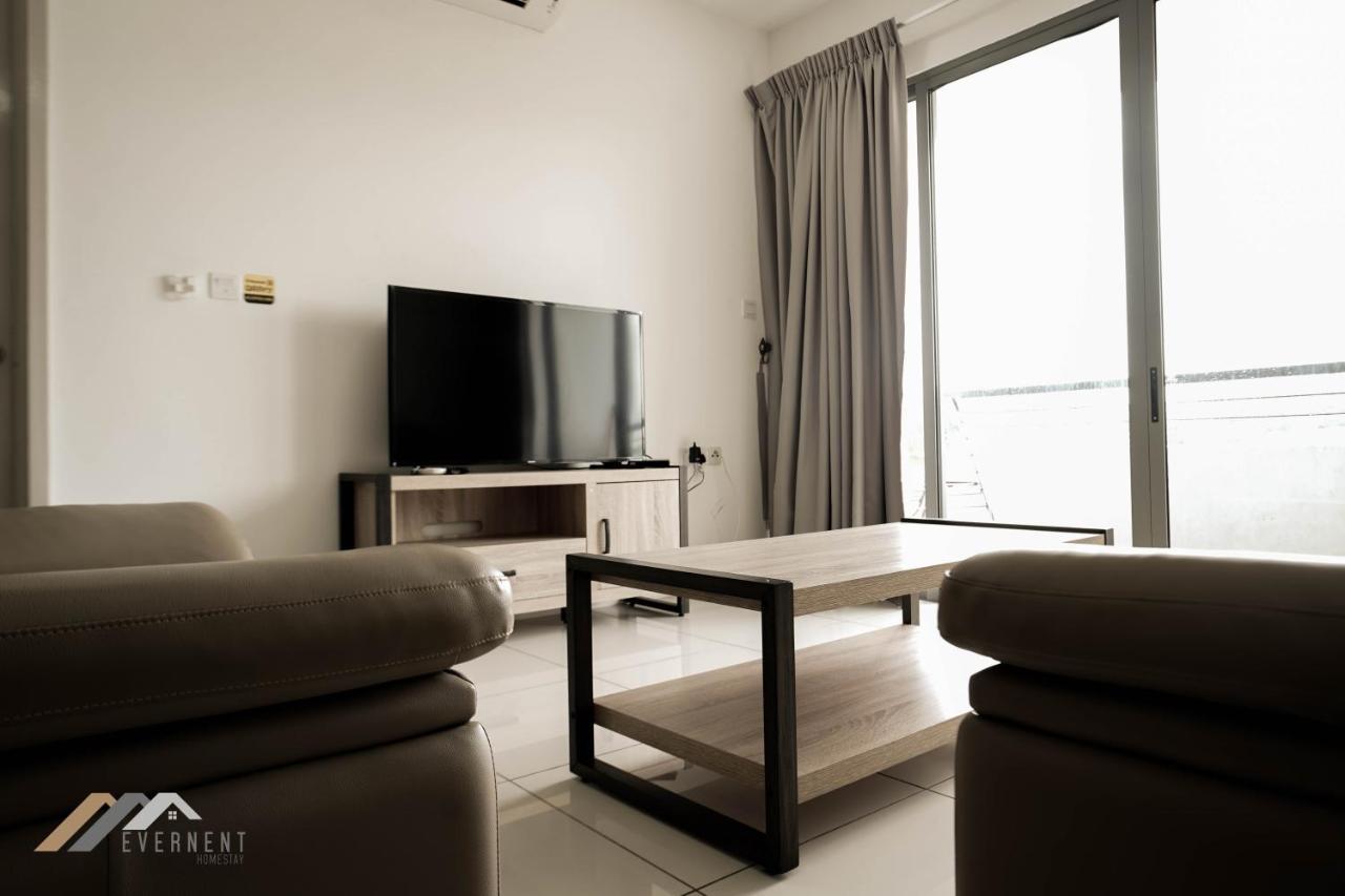 Marina Times Square Homestay By Evernent Miri Ngoại thất bức ảnh