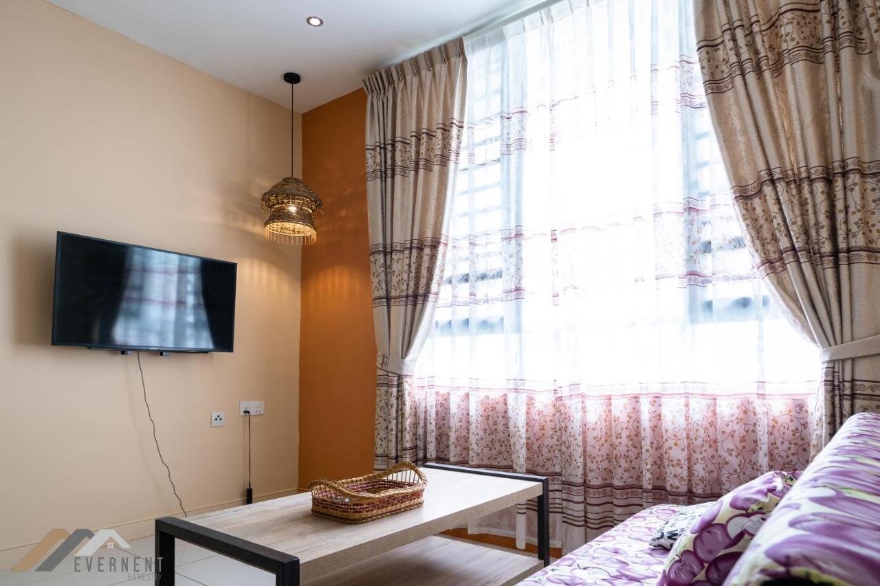 Marina Times Square Homestay By Evernent Miri Ngoại thất bức ảnh