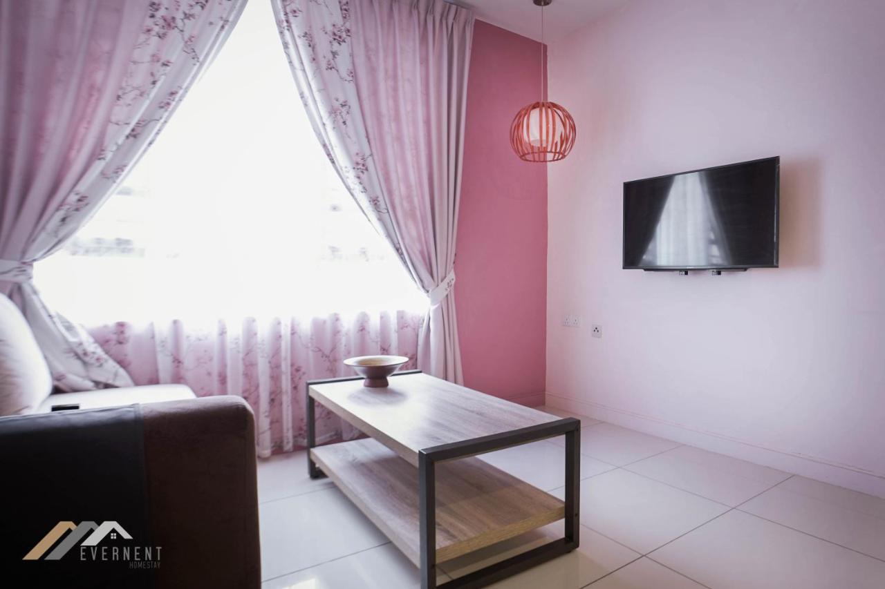 Marina Times Square Homestay By Evernent Miri Ngoại thất bức ảnh
