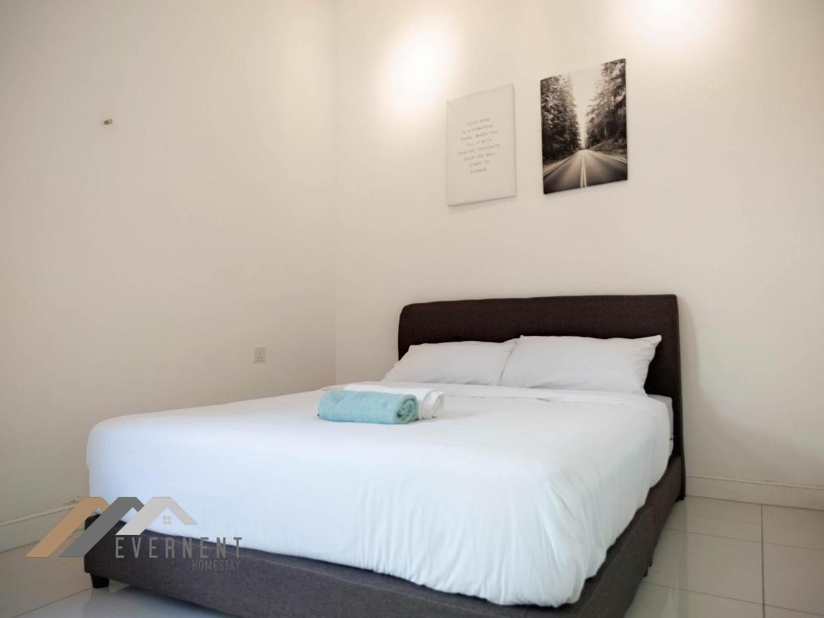 Marina Times Square Homestay By Evernent Miri Ngoại thất bức ảnh