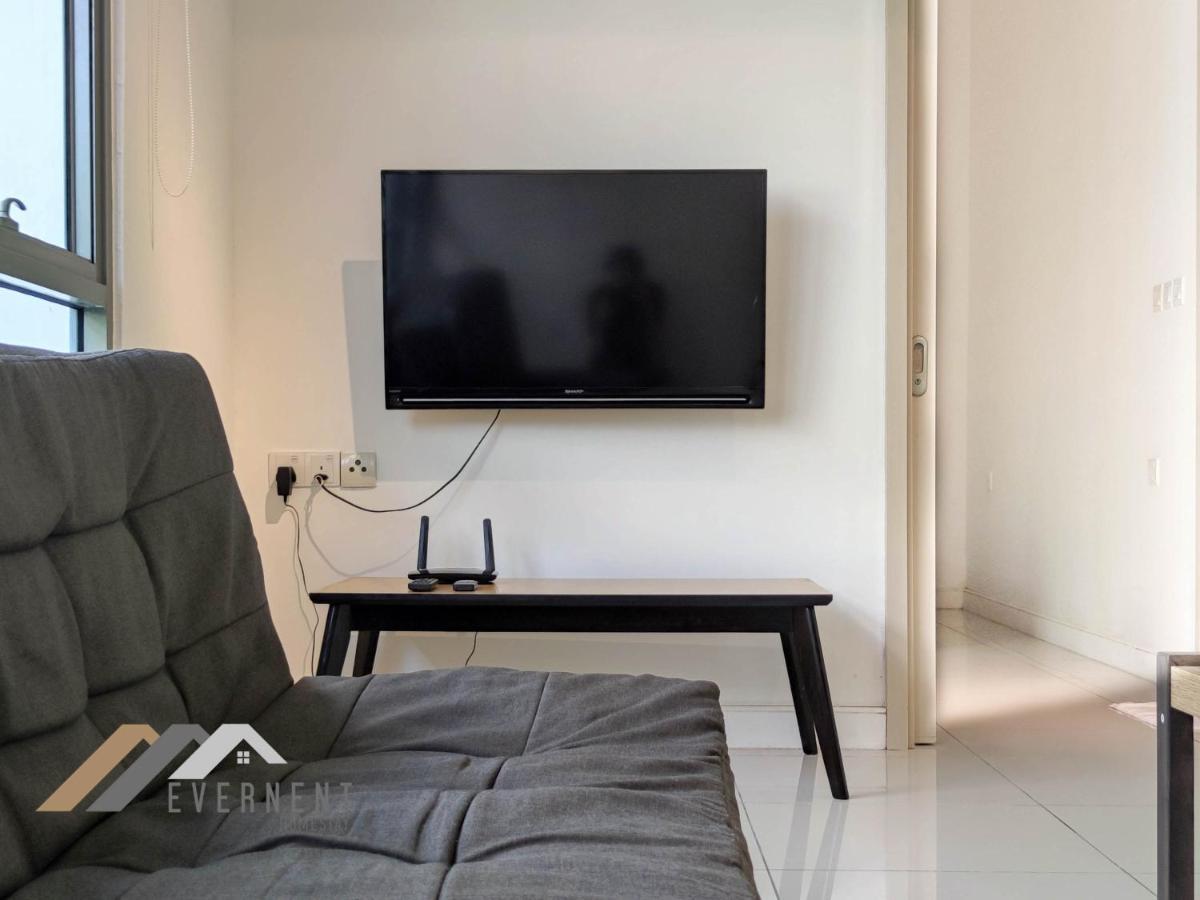 Marina Times Square Homestay By Evernent Miri Ngoại thất bức ảnh